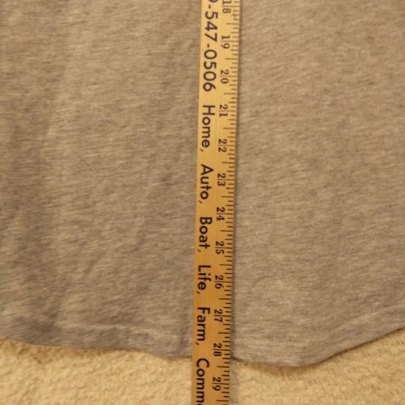 Clevelnad Cavaliers NBA tshirt womens XL Xlarge red gray raglan 3/4 sleeve - Picture 9 of 10